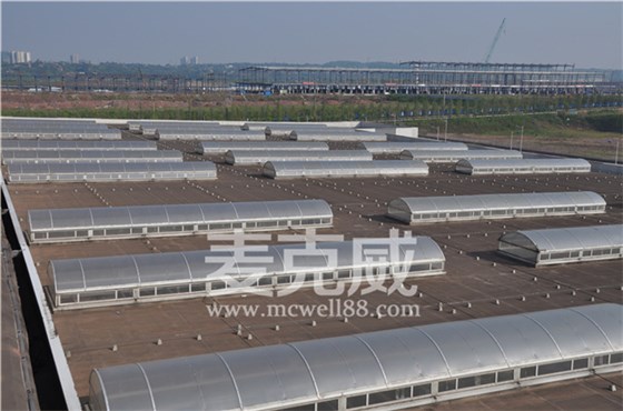 四川成都電動(dòng)采光排煙天窗廠(chǎng)家